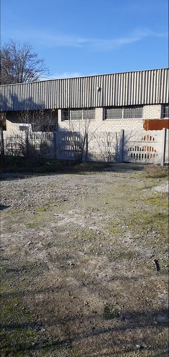 Продаю приміщення