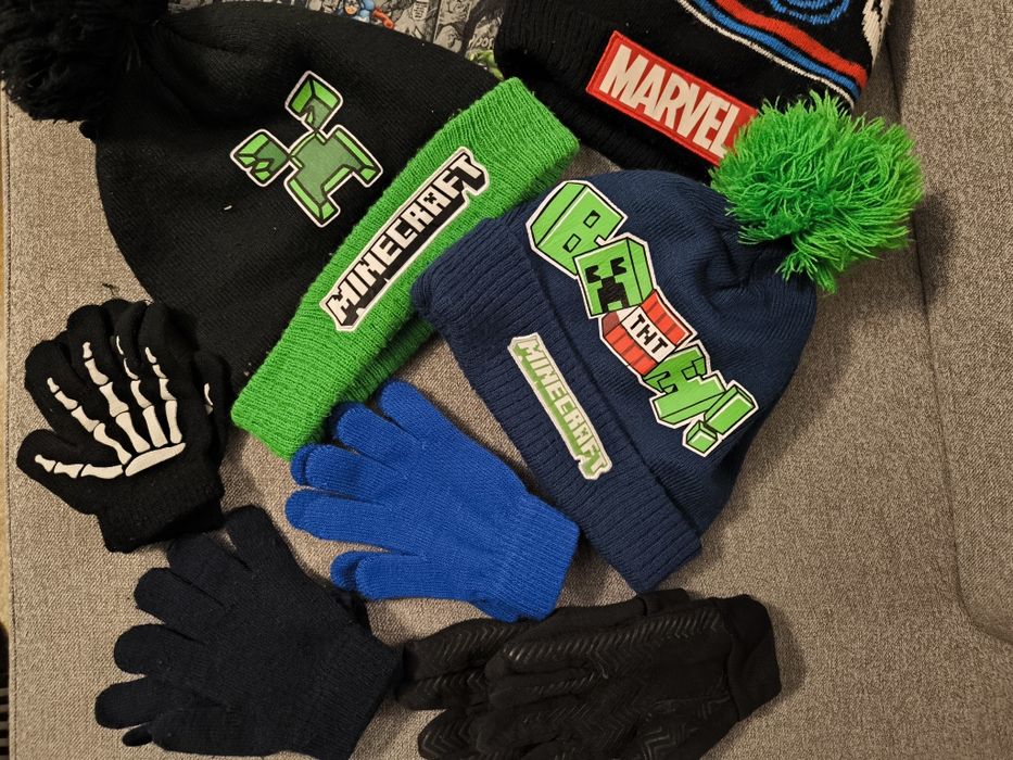 Czapki zimowe dziecięce rękawiczki kominy