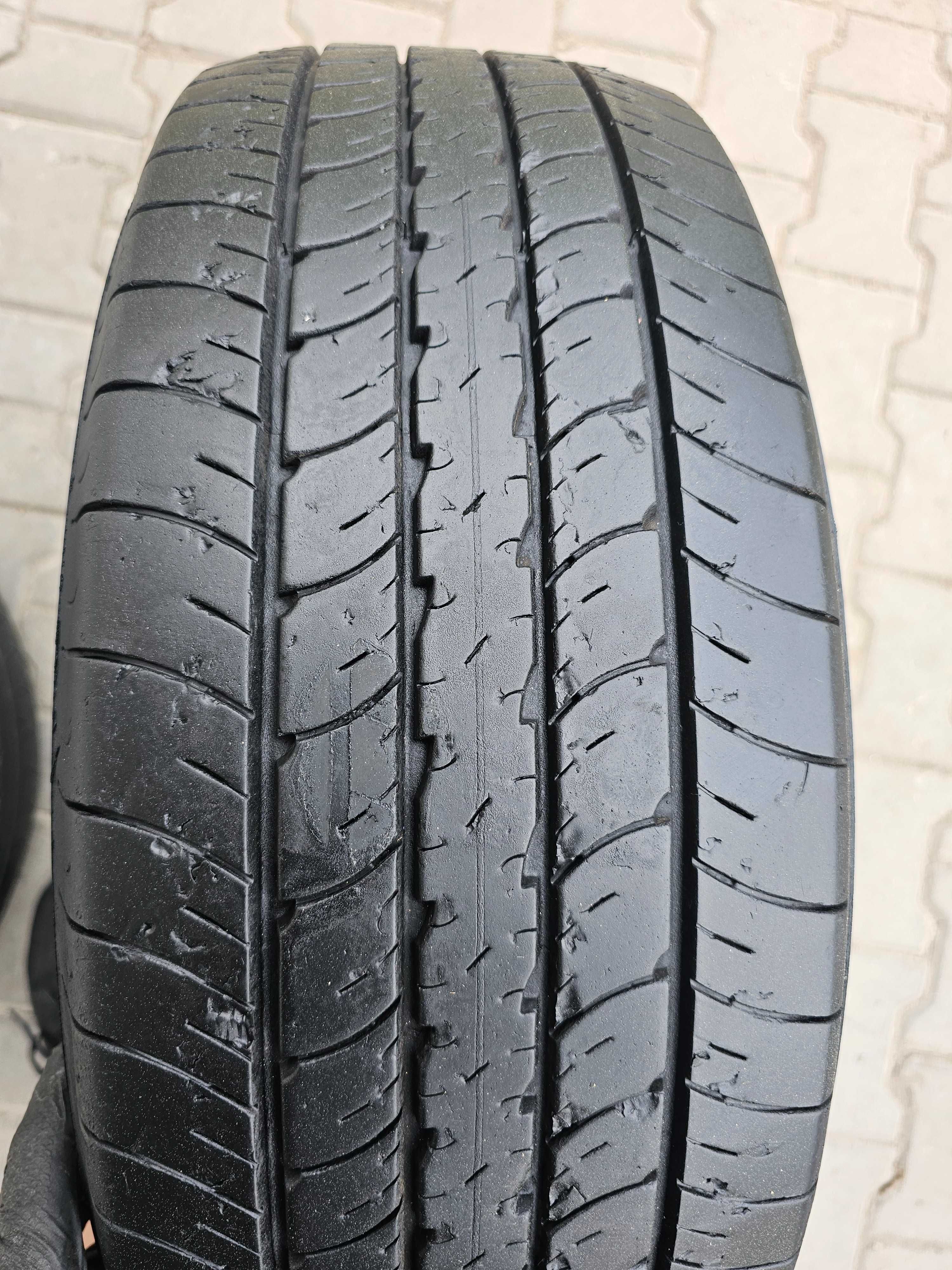 Lato Goodyear 235/65 R16C 7mm