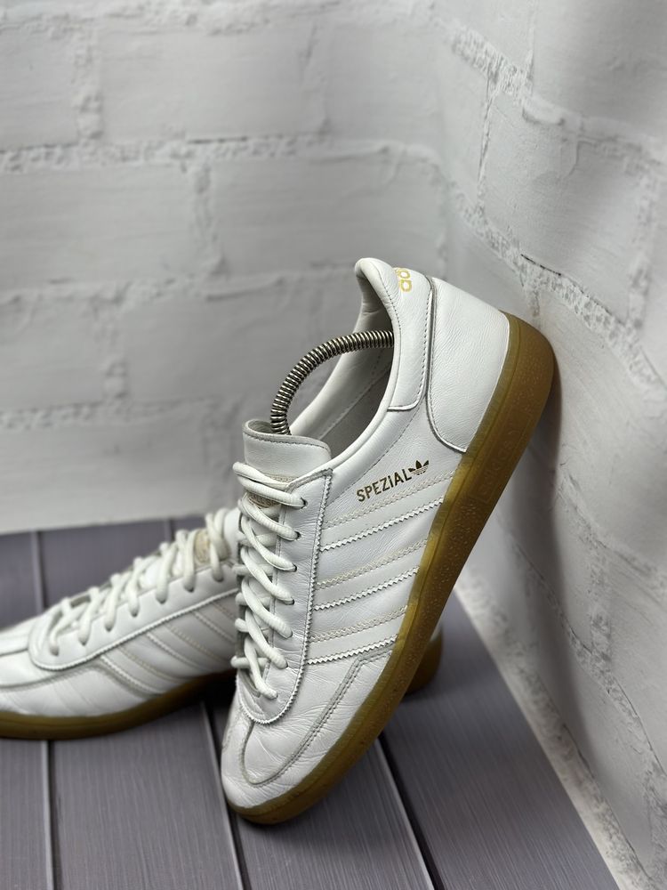 Чоловічі шкіряні кросівки Adidas Spezial 44p
