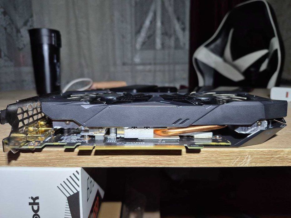 Продам видеокарту Gigabyte GeForce GTX 1660 6gb