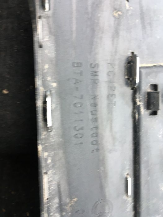 Ришітку  продам Audi A4