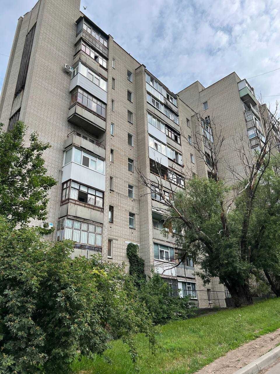 Продаж 1-кімнатної квартири пл. Холодногірська (р-н Горького)