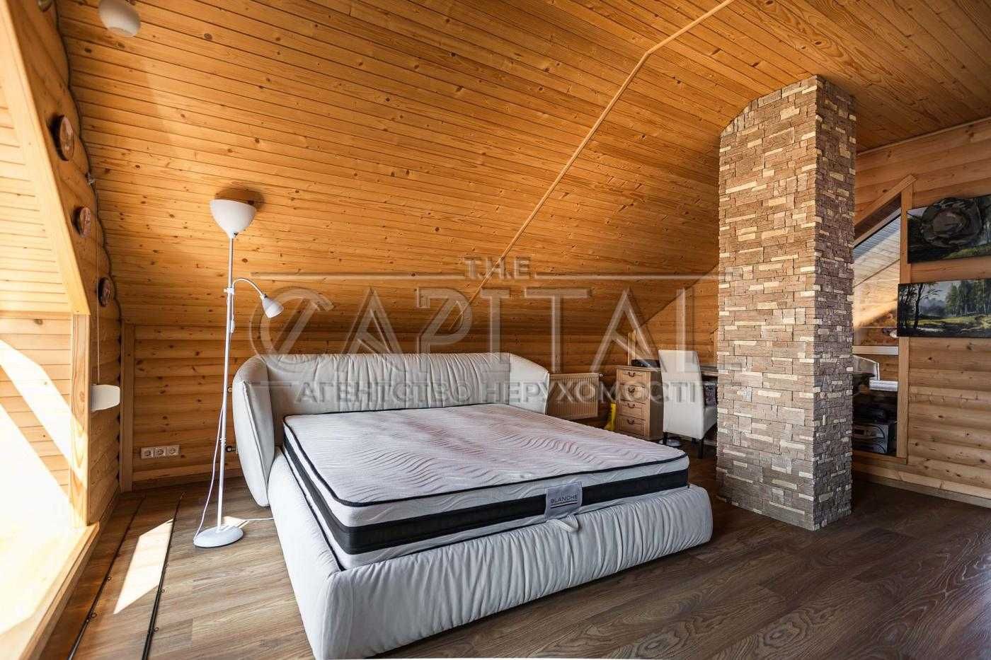 Ніх*я собі будинок 3пов. в Козині 380 м2 з власним причалом та пляжем