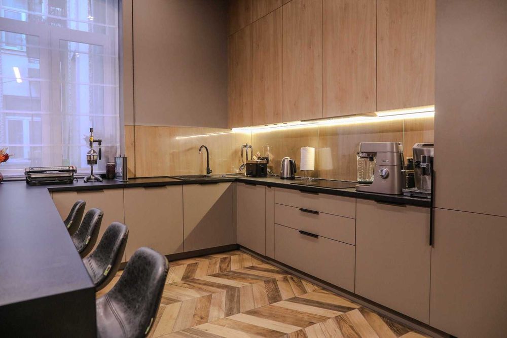 вул. Січових Стрільців. Центр Львова. Дизайн ремонт. Сауна. ОРЕНДА!