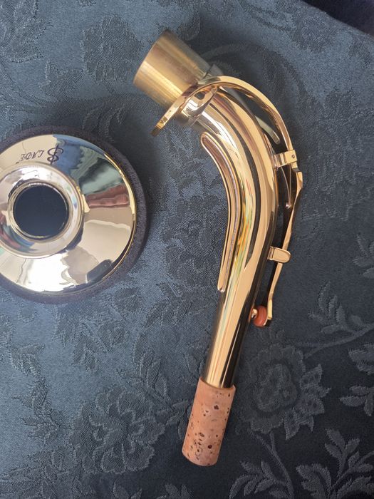 Saxofone Alto Yamaha YAS-280 com mala