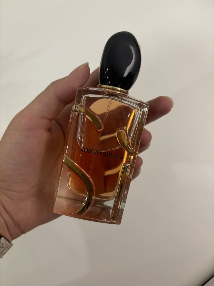 Perfume Giorgio Armani Si Intense