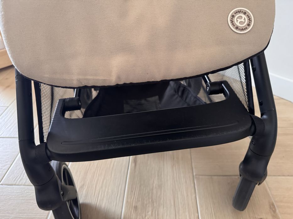 Wózek spacerowy Cybex Beezy 2024 Almond Beige