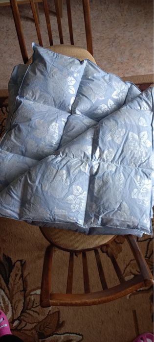 Продам пір‘яну ковдру