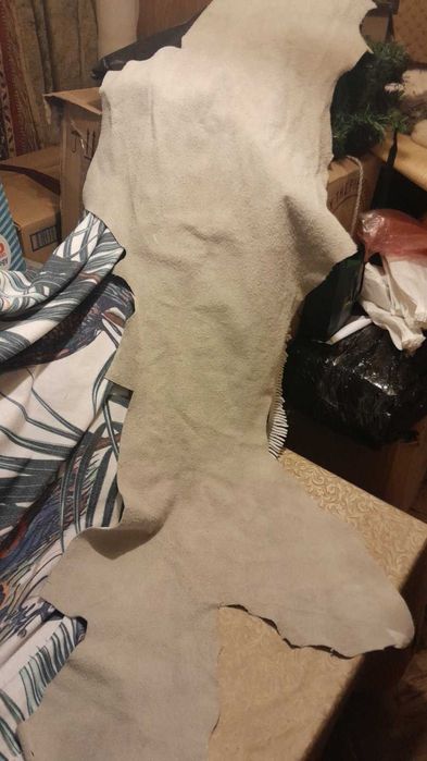 Хутро кролика та шматок натуральної шкіри норка писец цыгейка дешево