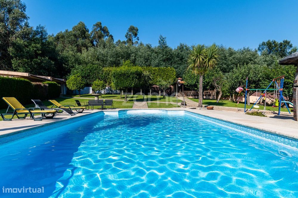 Moradia T5 com Piscina em Raimonda, Paços de Ferreira