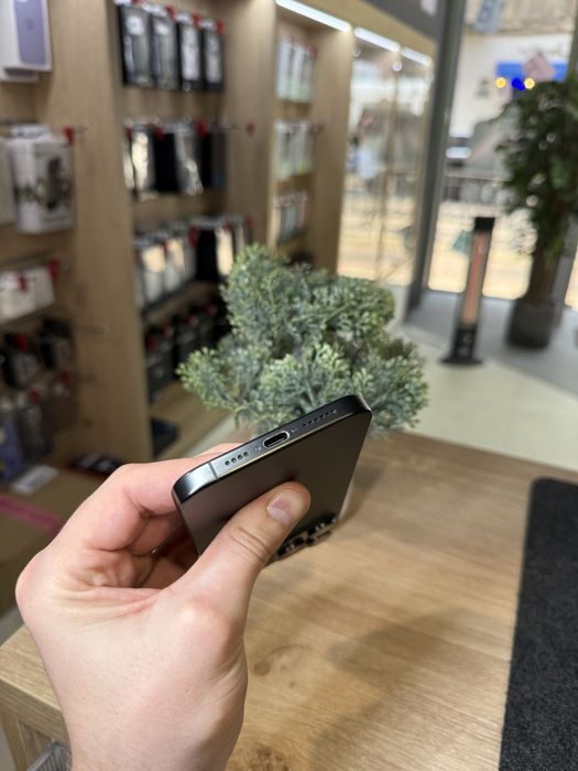 Б/у iPhone 15 Pro Max 256Gb Black