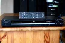Odtwarzacz CD DVD Pioneer DV 320  mp3 HDMI  compact disc