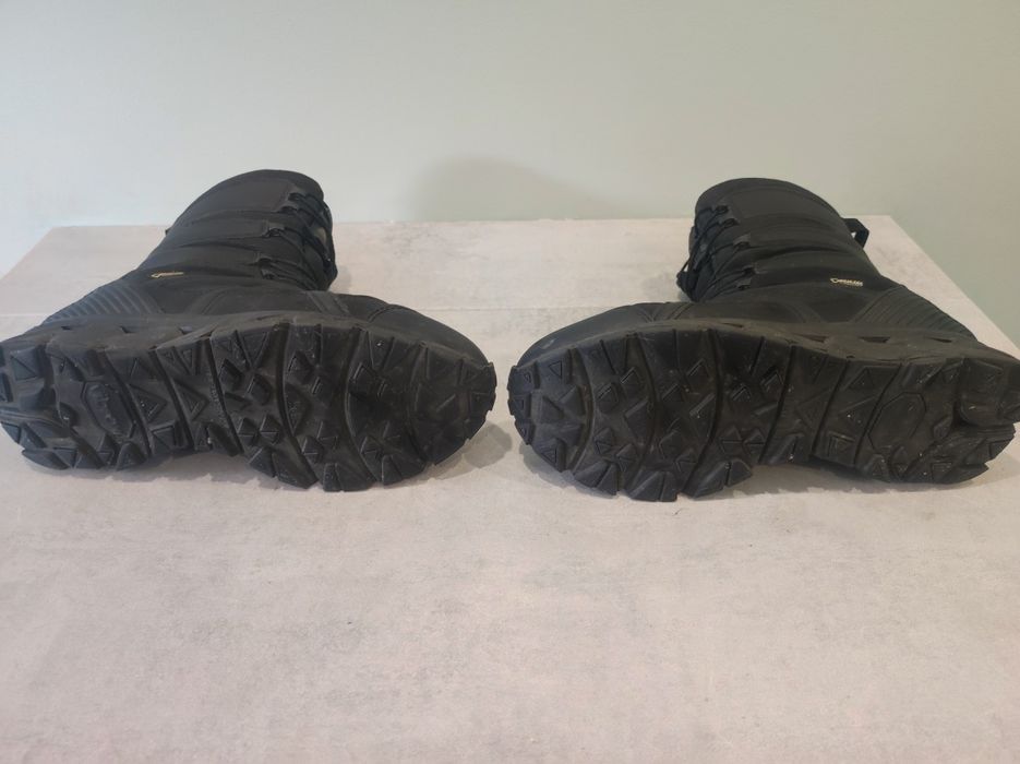 Botas tácticas Fal Patrol pretas 38
Usadas mas ainda em muito