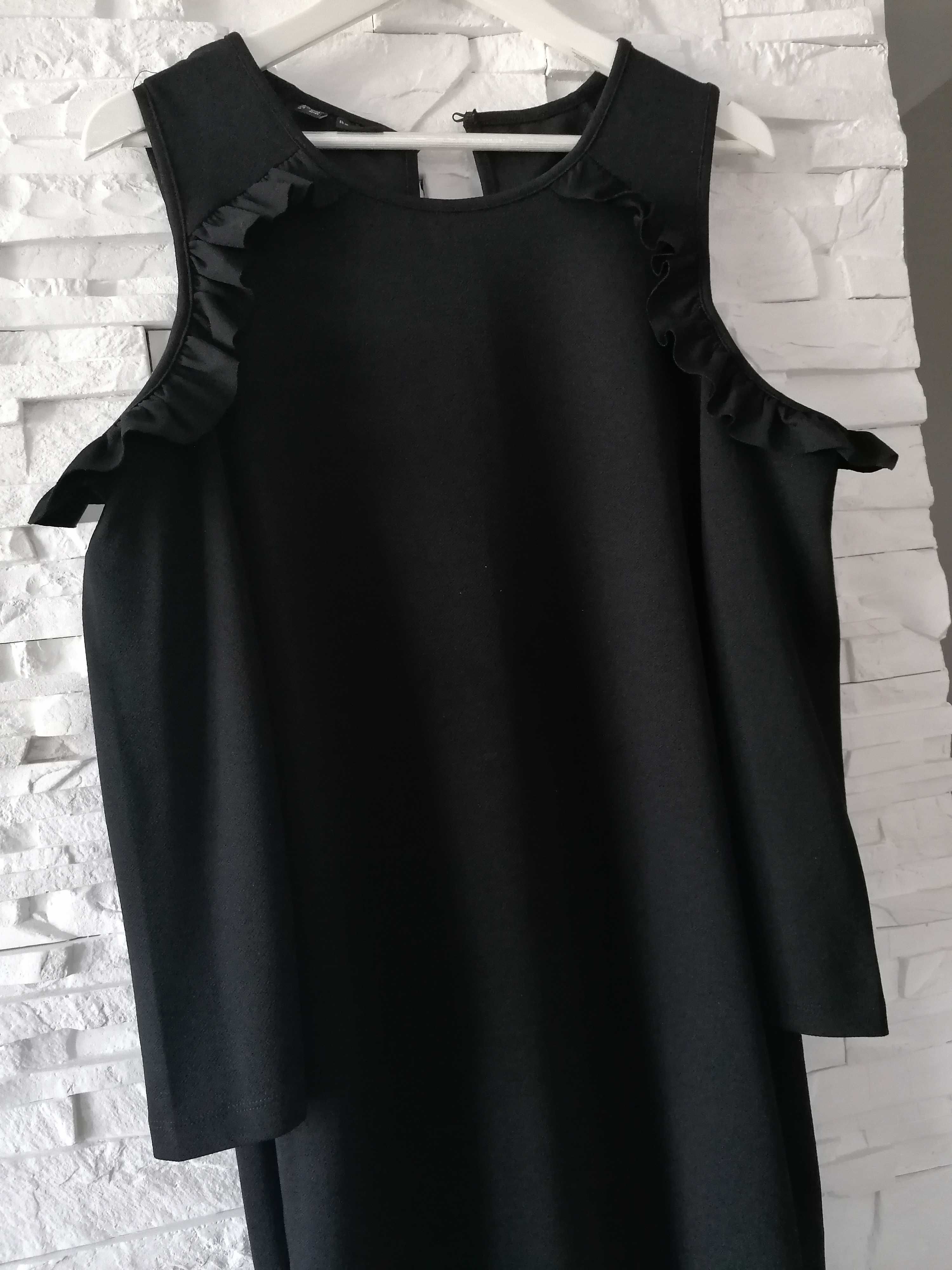 Czarna sukienka Cold Shoulder  r. 40/42