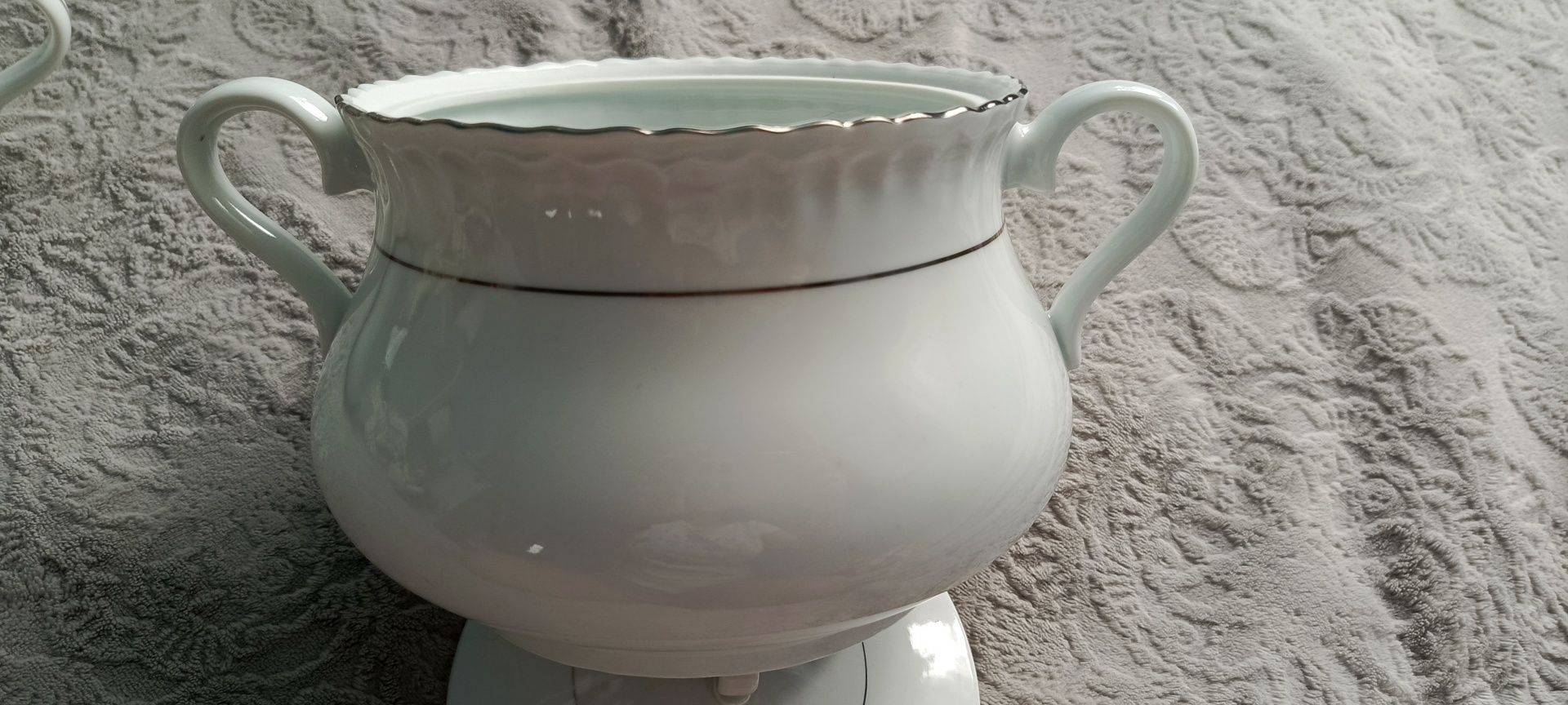 Waza i sosjerka porcelana Bogucice