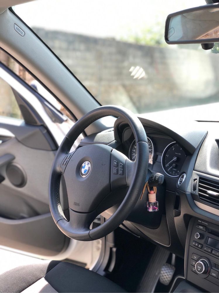 BMW X1 18d para venda