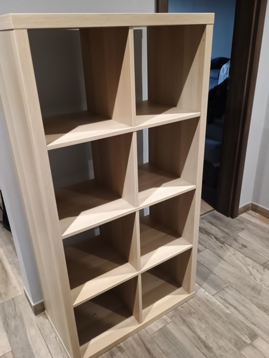 Regał na książki  76 szer. 146 wysok.