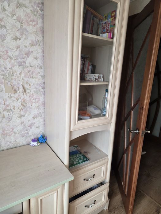 Меблі, стінка Селіна