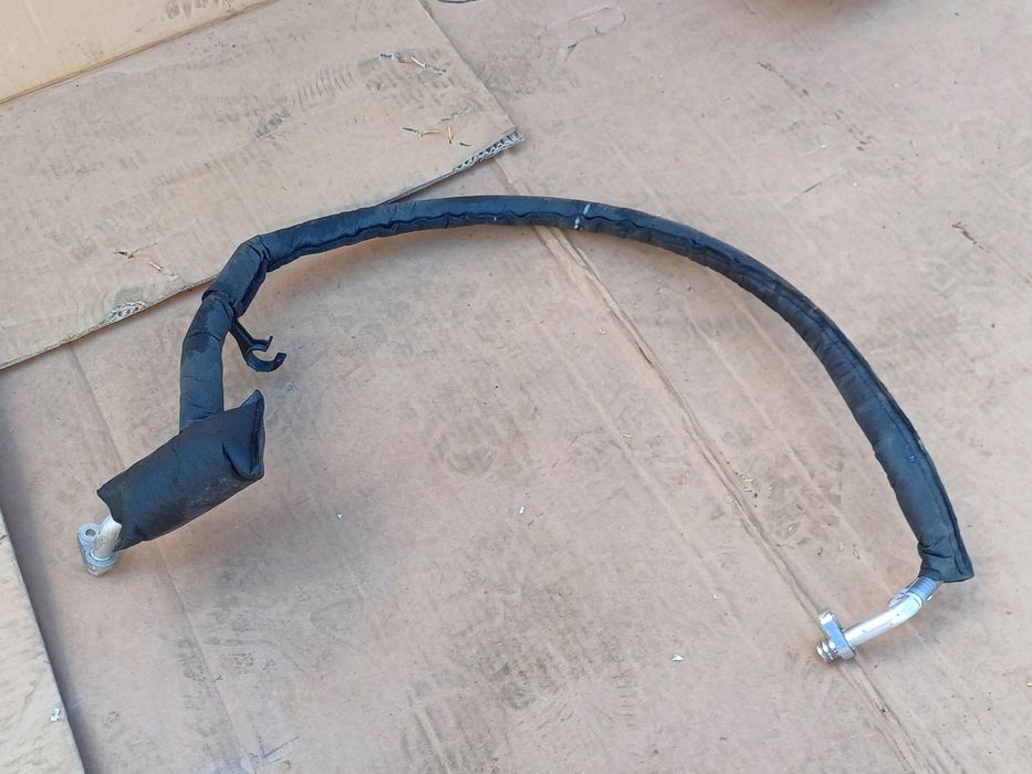 Peugeot e208 corsa F elektryk wąż przewód klimatyzacji 2019-