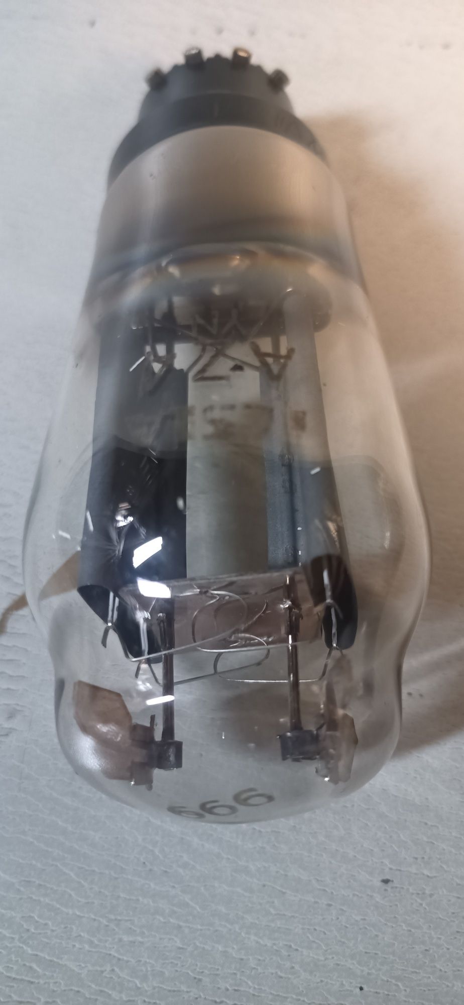Lampa prostownicza AZ4 Tesla