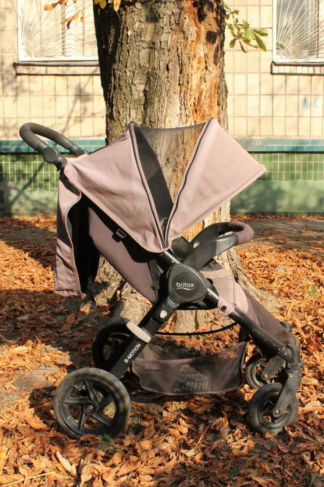 Продам коляску Britax b-motion 4