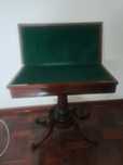 Mesa de Jogo em bom estado