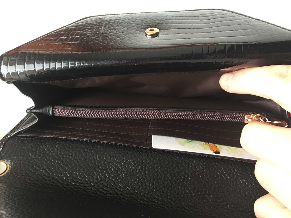 Клатч  чорний жіночий