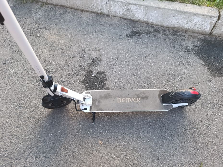 Електросамокат denver