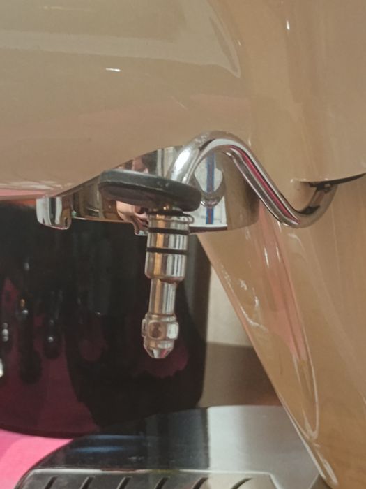 Ekspres do kawy Bugatti Diva (kremowy) używany 30% oryginalnej ceny!