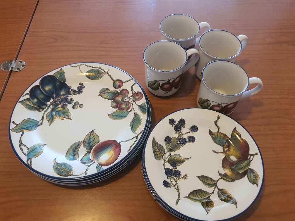 Conjunto de loiça