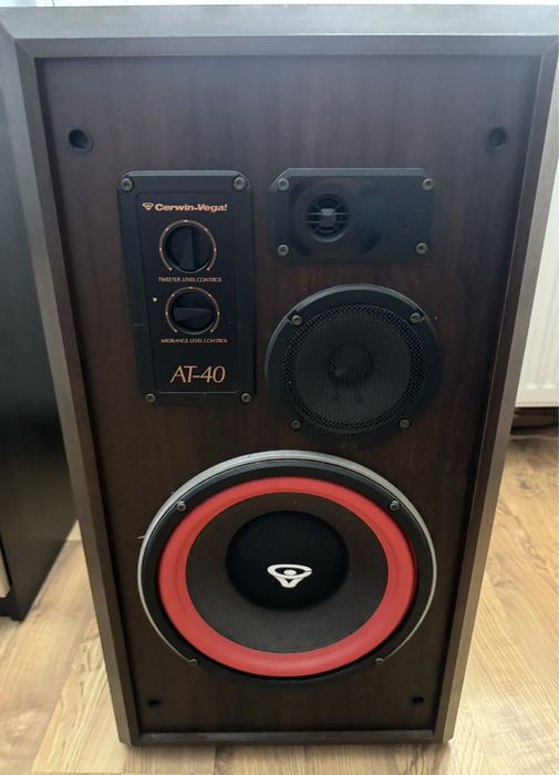 Głosniki   Carvin- Vega AT40