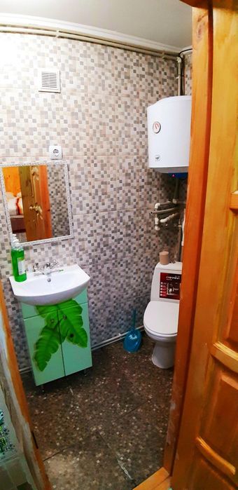 Зняти подобово Житомир   рай. житній ринок