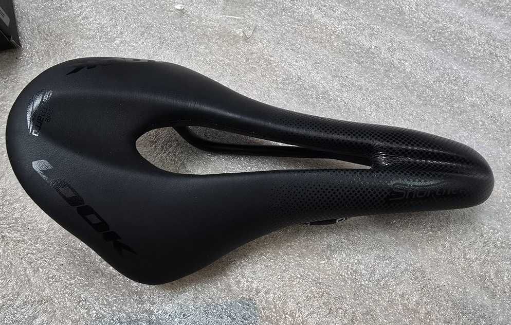 Велосипедное седло Selle San Marco Shortfit Dynamic Open-Fit (Италия)