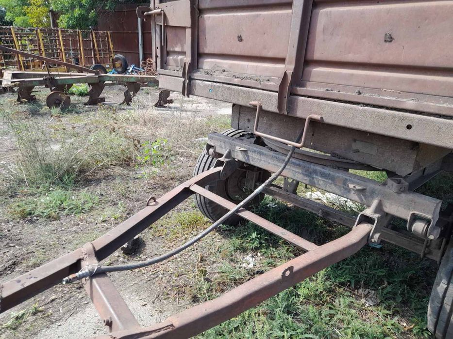 Прицеп 2ПТС-4 продам