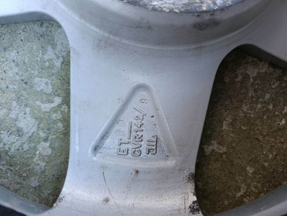 Продам диски r16