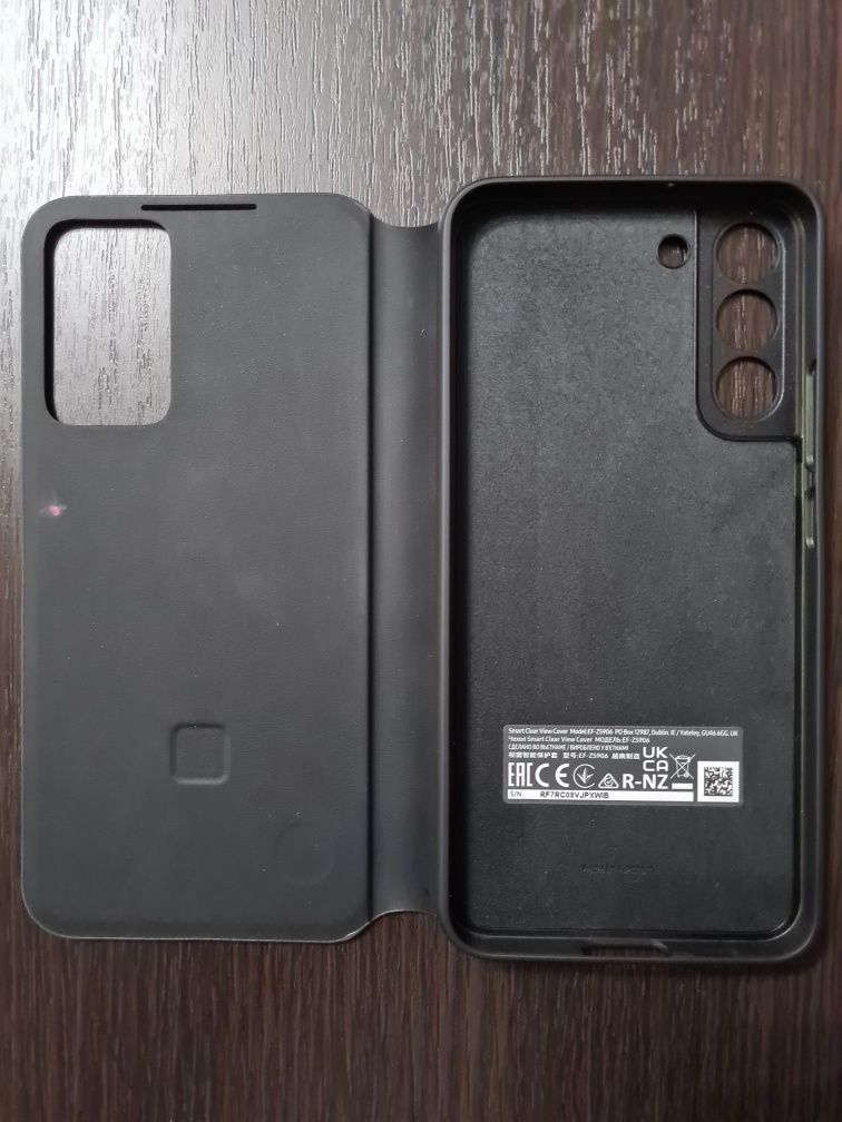 Samsung Clear View Cover S22+. Oryginalna zakupiona w sieci x-kom.