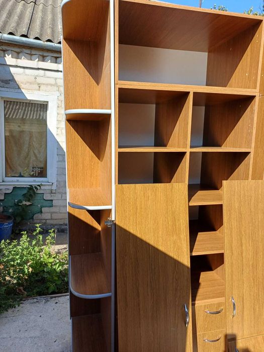 Шафа велика для речей та посуду з приставною поличкою для декору