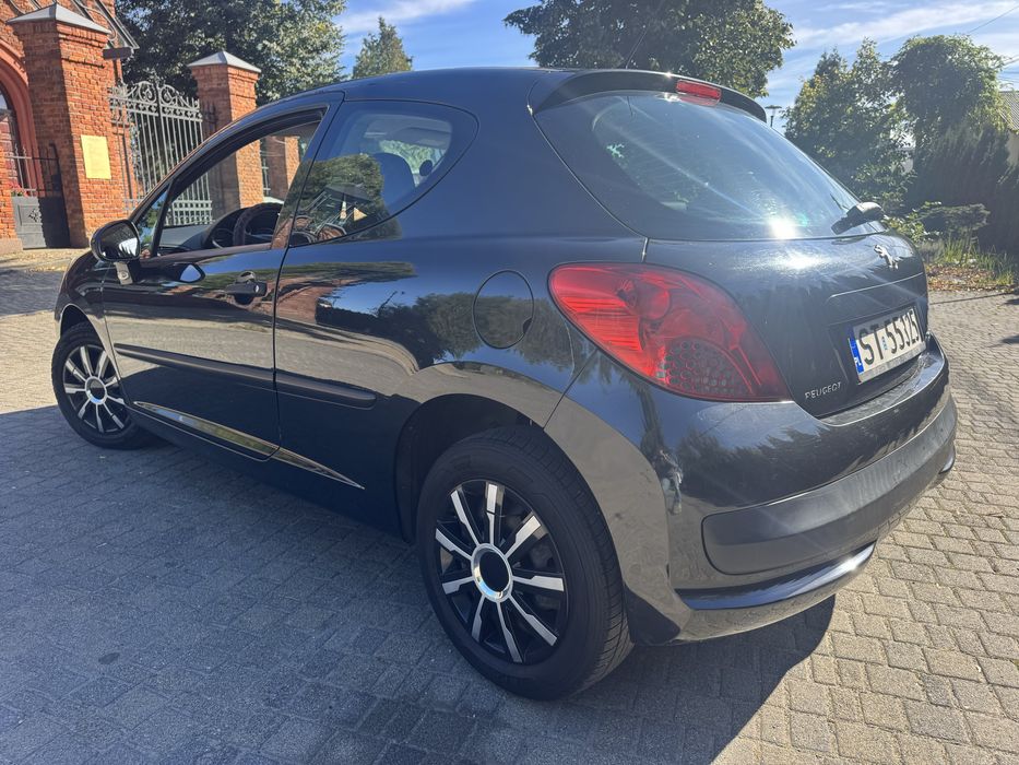 Peugeot 207 1.4 ben Oryginalny Przebieg Klima