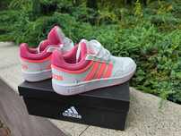 Buty sportowe Adidas damskie jak nowe