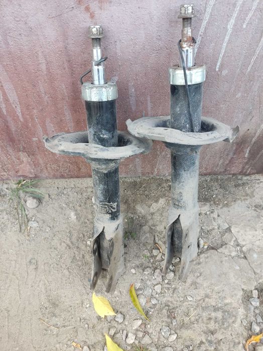 Передние стойки Geely MK