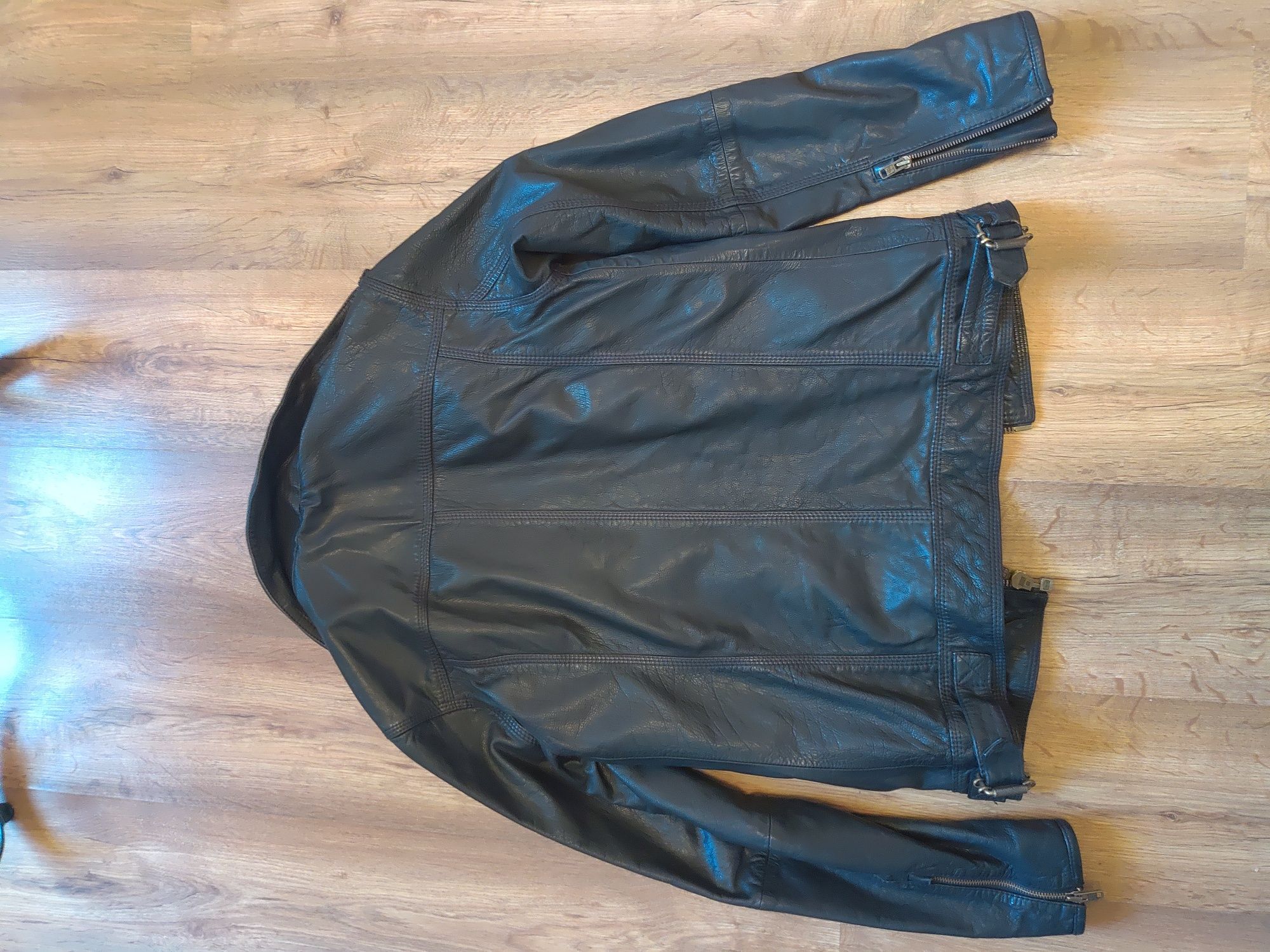 Шкіряна куртка преміум якості Superdry розмір М