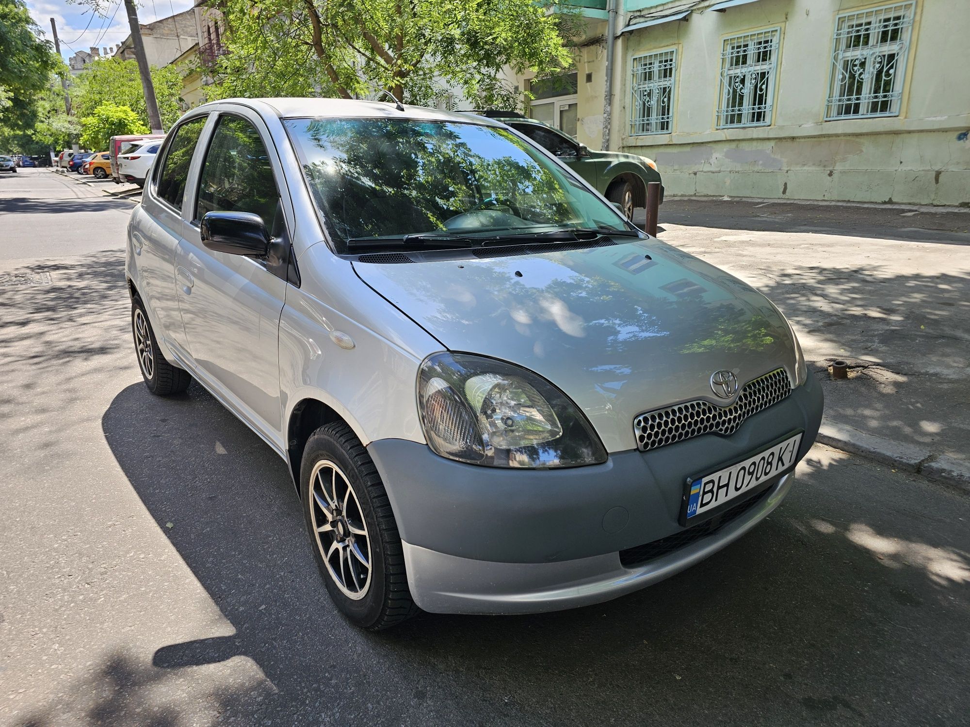 Toyota Yaris автомат