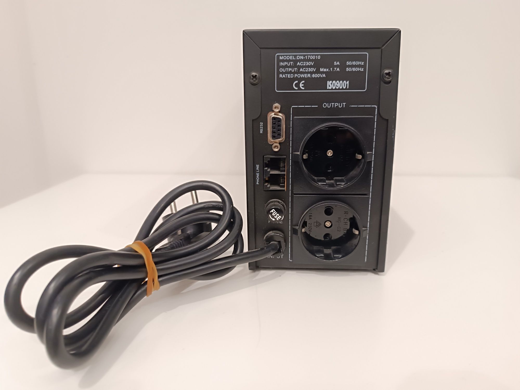 Zasilacz awaryjny UPS 600VA Digitus DN-170010