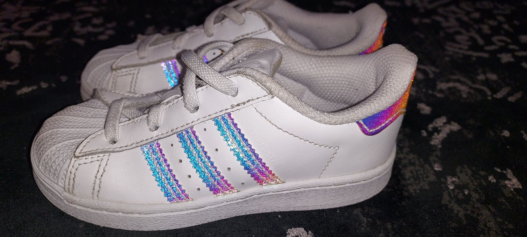 Buty adidas superstar 26.5 dziewczęce.