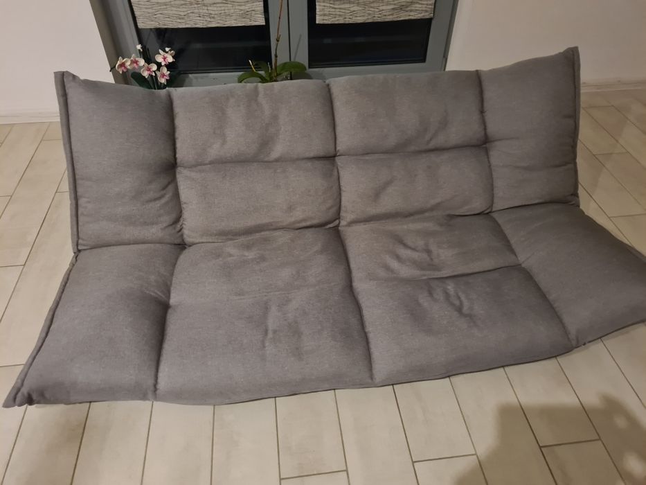 Kanapa niska podłogowa