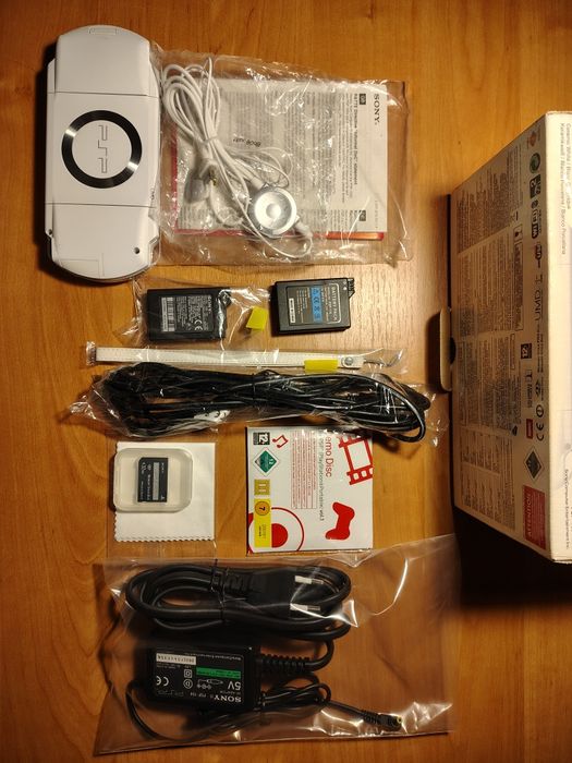 PSP колекційний стан, чудово підійде на подарунок, ПСП, PlayStation