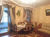 2к на Ближньому Замості АГВ, Ремонт, велика лоджия!