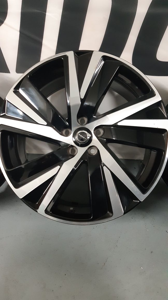 Felgi aluminiowe 5x108 R19 VOLVO XC40 XC60 S60 V60 S90 V90