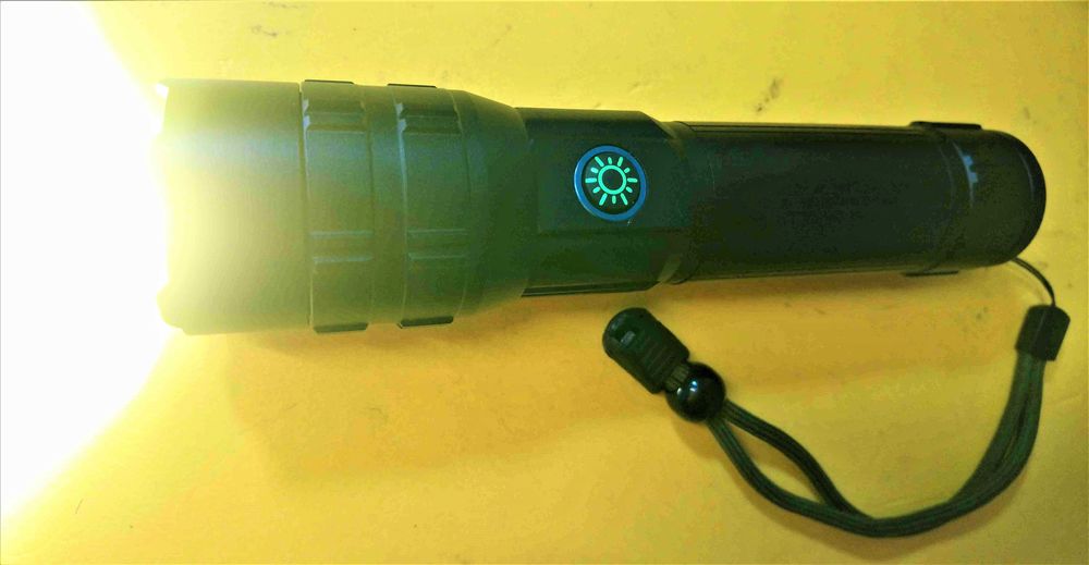 Lanterna Led recarregável USB alumínio